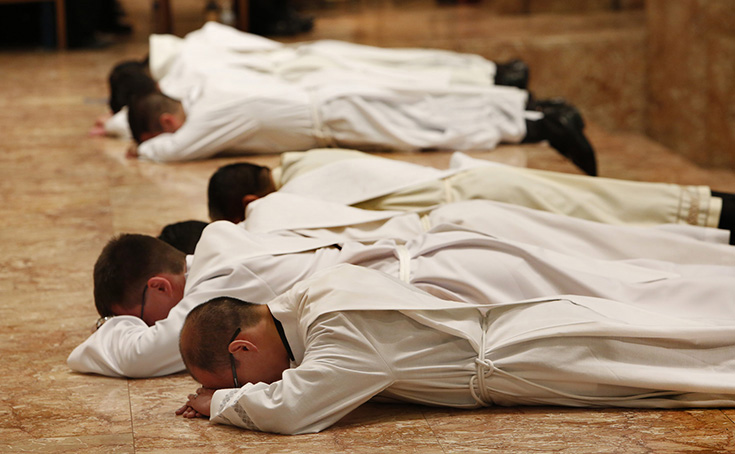 Eight priests ordained for the archdiocese - Photos - Chicago Catholic