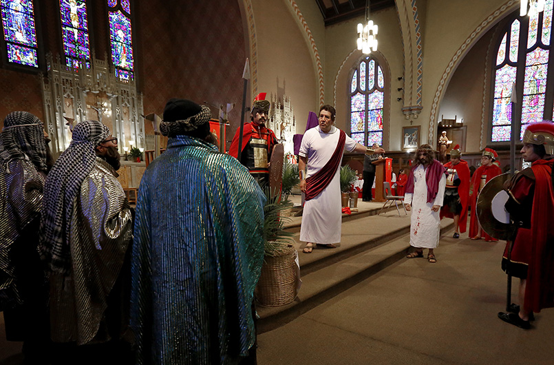Chrism Mass At Holy Name Cathedral Our Lady Of Perpetual Help