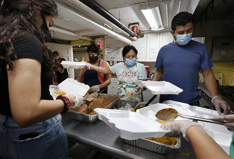 Soup Kitchen At Waukegan Parish Doesn T