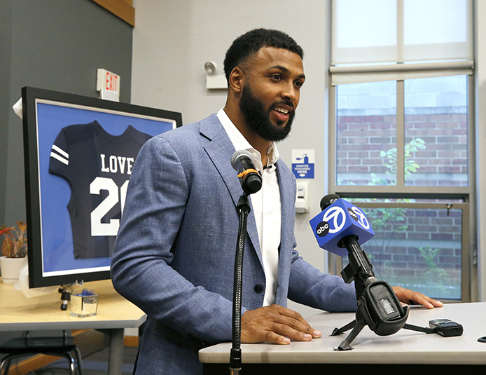 Nazareth Academy honors alumnus now in the NFL Photos Chicago Catholic